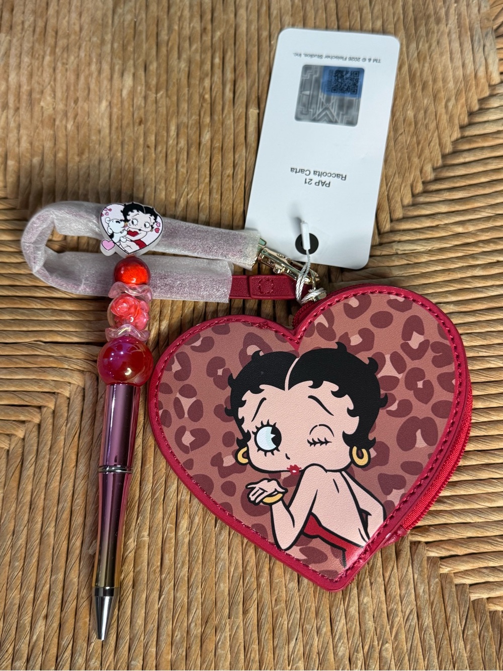 Betty Boop coin pouch pen mirror bundle - Picture 9 of 10